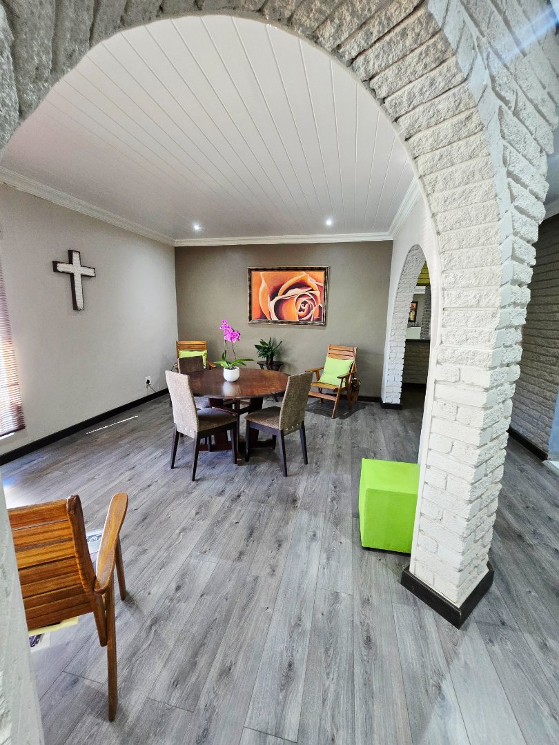 4 Bedroom Property for Sale in Wilkoppies North West